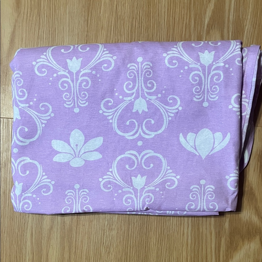 NWOT Disney Twin Top Flat Sheet